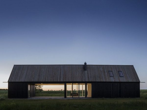 vooraanzicht-luxe-schuurwoning-patrijs.jpg