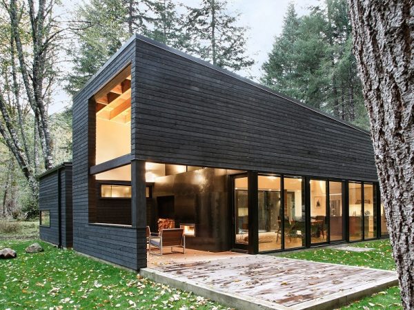 Woning wintertaling aanzicht architectuur